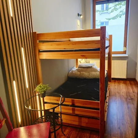 אכסניה Greg&tom Party קרקוב