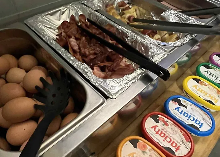 بيت شباب Greg&tom Party كراكوفيا