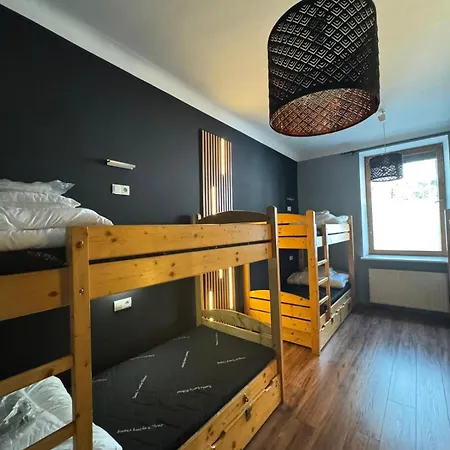 ホステル グレッグ＆トム パーティー *